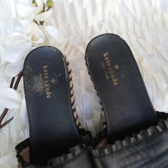 Kate Spade Zahara Leather Sandals - Picture 8 of 8